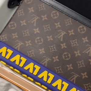 Louis Vuitton used 3times only 3months old will come with dust bag